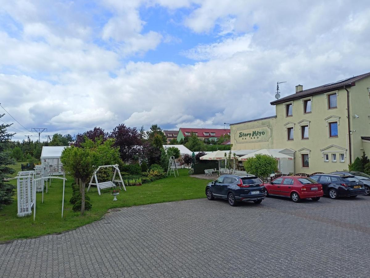 Zajazd Stary Mlyn Świdwin Buitenkant foto
