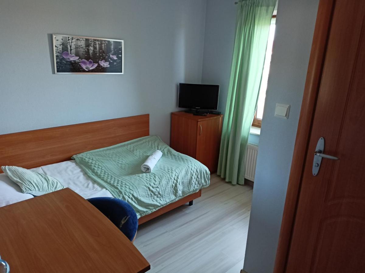 Zajazd Stary Mlyn Świdwin Buitenkant foto